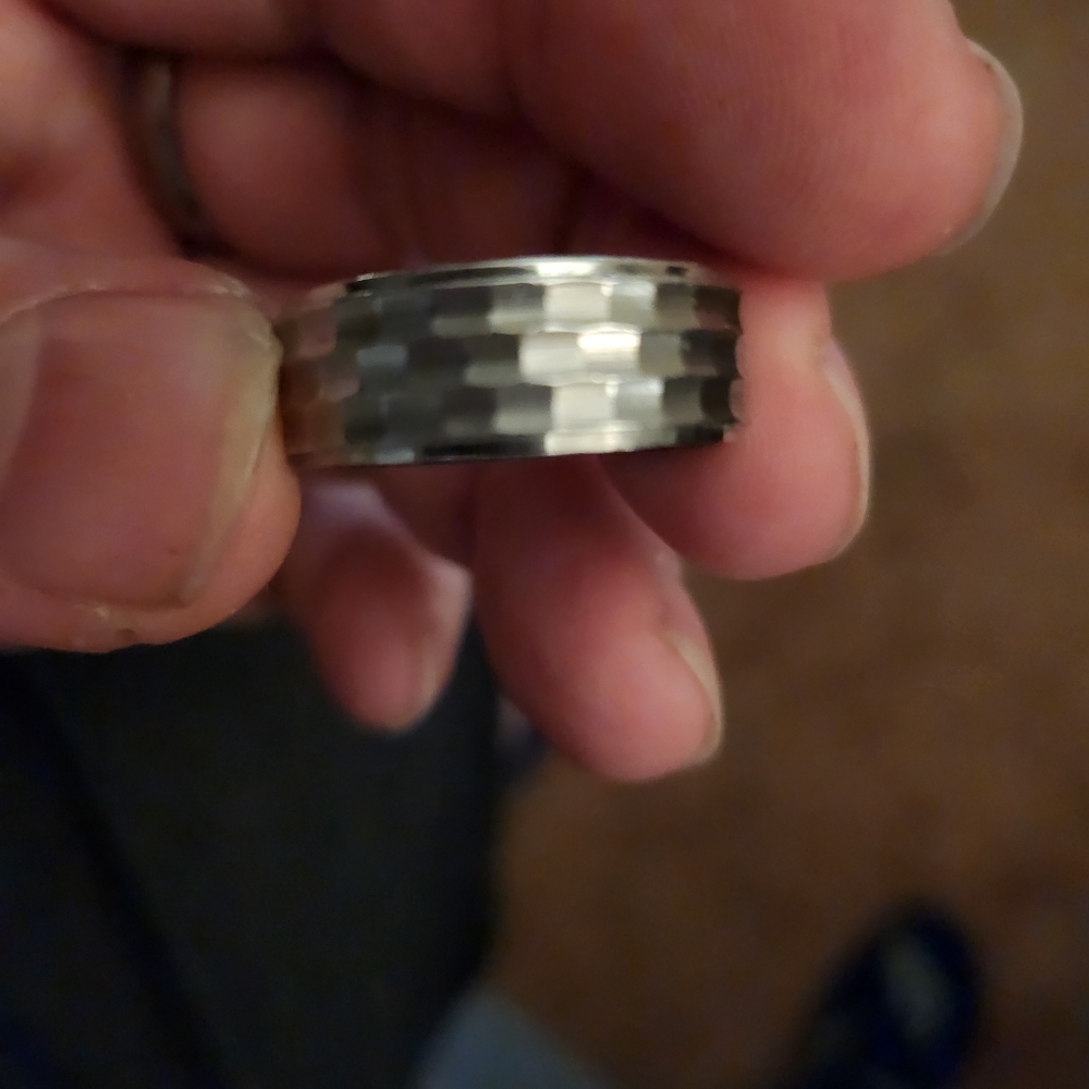 Size 9 comfort band Silver,